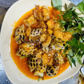 Ốc Hương sốt bơ cay 