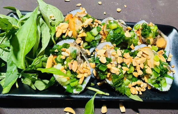 Sò lông nướng mỡ hành 1